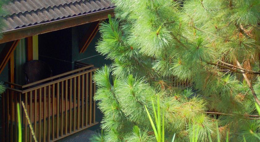 Puteri Gunung Hotel Lembang Exterior foto